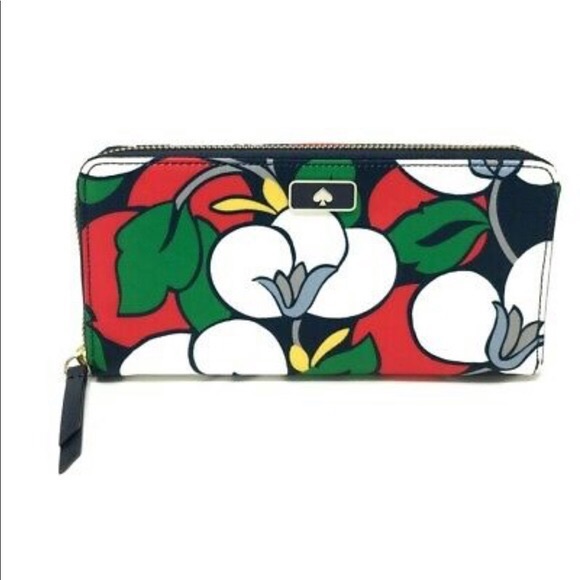 kate spade Handbags - Kate Spade Wallet!!!!